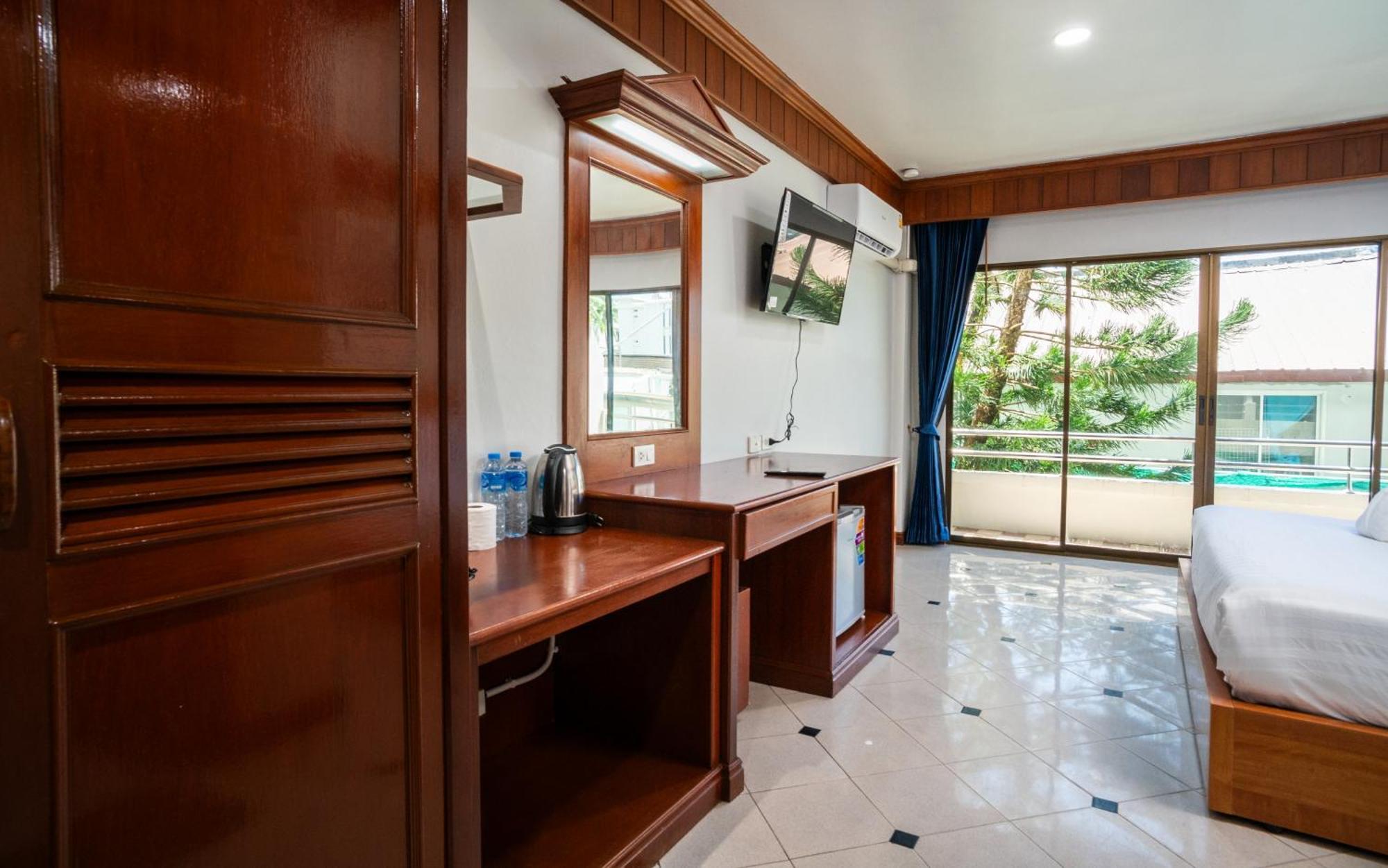 Gp House Phuket Patong Beach Exterior foto